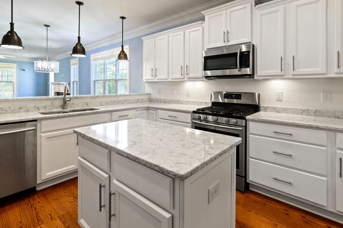 Filth & Squalor Cleanup in Hendersonville, TN